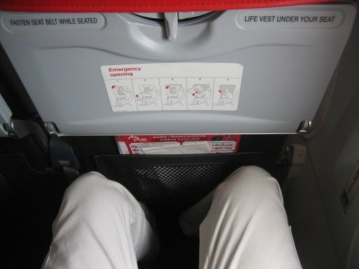 Air Asia Airbus A320–200, Hot Seat Sitzreihe, Sitz 14 F