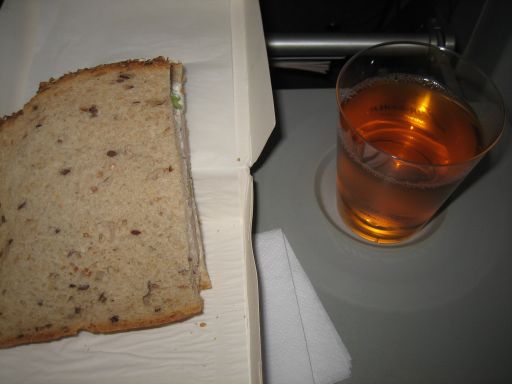 airberlin, Käsebrot und Apfelsaft