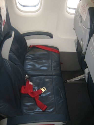 CSA Czech Airlines, ATR 42 Kabine Economy Klasse Sitzplatzabstand