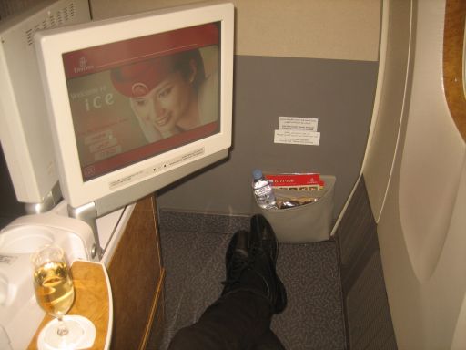 Emirates® Business Klasse, Boeing 777–300, Entertainment