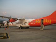 firefly, ATR 72–500 auf einer Außenposition in Penang, Malaysia