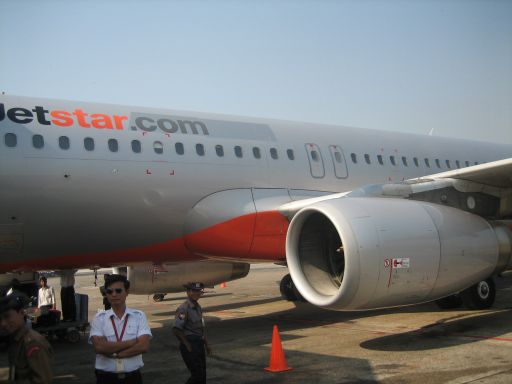 Jetstar Airbus auf einer Außenposition in Yangon, Myanmar