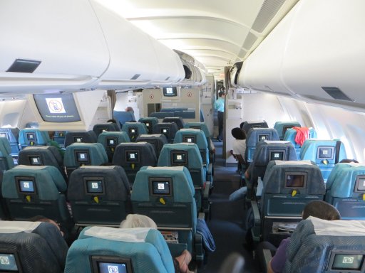 Kuwait Airways, Airbus A340–300 Kabine Economy Klasse