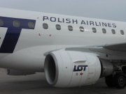 LOT Polish Airlines, Embraer 170 auf einer Außenposition in Berlin TXL