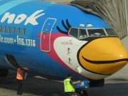 Nok Air, Boeing 737 am Gate in Bangkok, BKK, Thailand im Jahr 2012