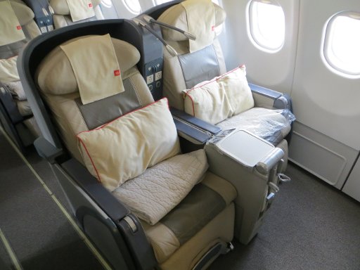 Royal Jordanian Airlines Business Klasse, Airbus A330 Sitzplatz 1 C am Gang