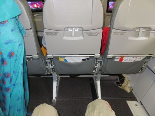 SriLankan Airlines, Airbus A321-200 Sitzplatz 8E am Notausgang