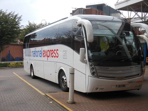 national express, Großbritannien, Bus Levante Caetano