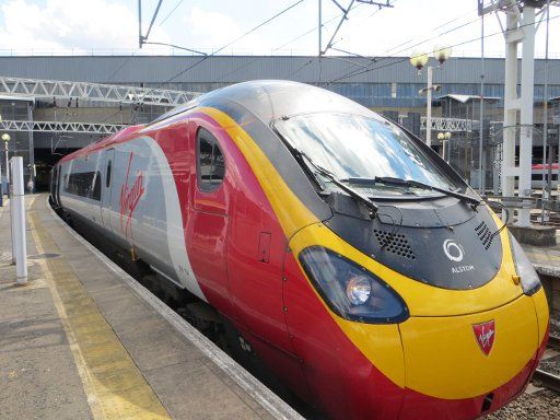 Virgin trains, Großbritannien, Alstom Virgin trains Zug in London Euston