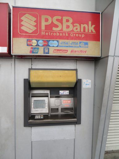 Geldautomat PSBank in Clark, Philippinen