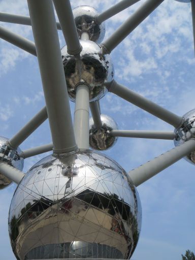 Brüssel, Belgien, Atomium, Kugeln Detailansicht