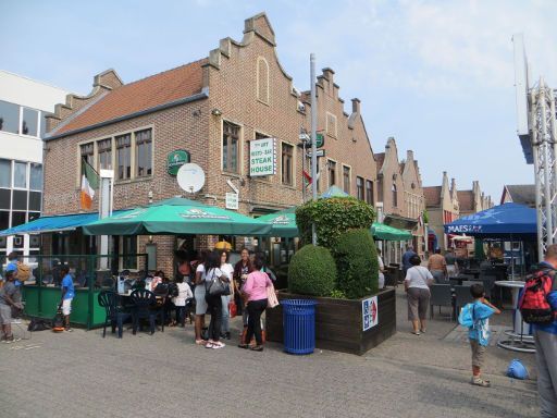 Brüssel, Belgien, Bruparck, Kinepolis®, Mini-Europe, Océade® und The Village®, The Village® Fußgängerzone mit Restaurants