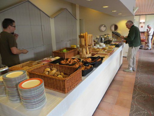 Leonardo Hotel Brugge, Brügge, Belgien, nur ein Teil vom Frühstücksbuffet