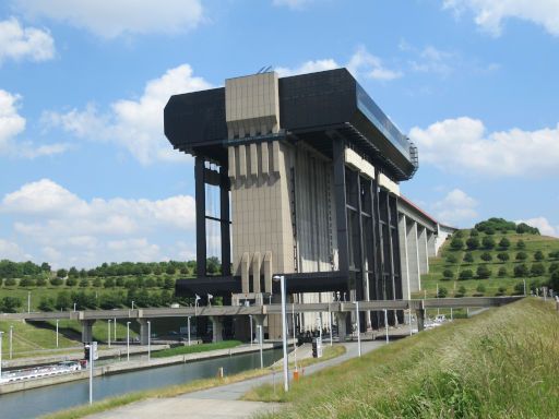 Schiffshebewerk, Canal du Centre, Strépy-Thieu, Belgien, Ansicht von der Rue de la Chapelle Bertrand