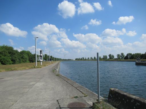 Schiffshebewerk, Canal du Centre, Strépy-Thieu, Belgien, Canal du Centre beim Quai du Pont de Canal