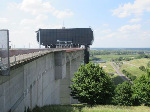 Schiffshebewerk, Canal du Centre, Strépy-Thieu, Belgien, Blick in die Landschaft