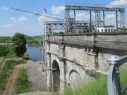 Schiffshebewerk 4, Canal du Centre, Thieu, Belgien, Blick zum kleinen Hafen