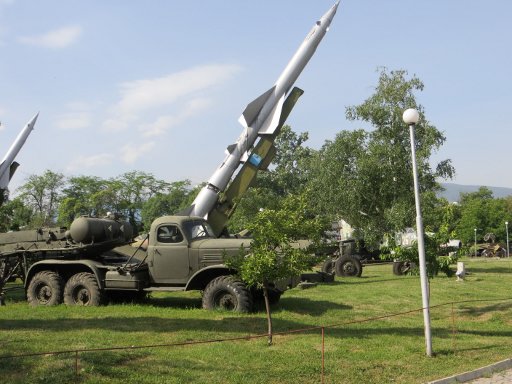 The National Museum of Military History, Sofia, Bulgarien, mobile Raketenabschussanlagen