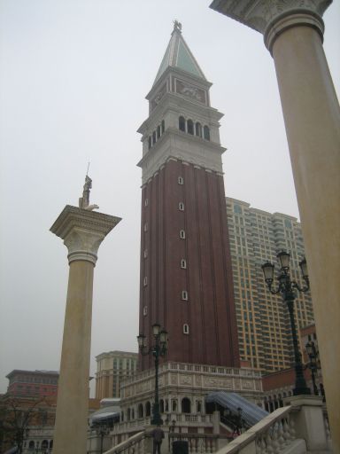 The Venetian, Macau, Macao, China, Außenansicht mit dem Nachbau vom Campanile di San Marco