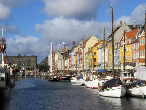 Kopenhagen, Dänemark, Nyhavn, Aussicht von der Brücke Richtung Westen