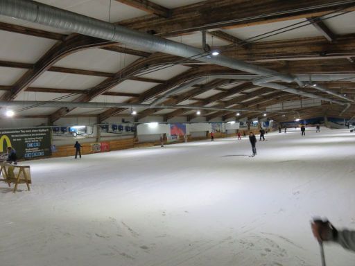 alpincenter, Bottrop, Deutschland, Blick auf die Piste für Anfänger