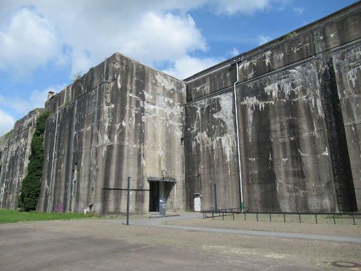 U-Boot Werft–Bunker Valentin, Bremen, Deutschland, Eingang