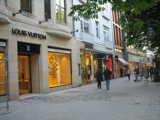 Düsseldorf, Deutschland, Königsallee, Louis Vuitton