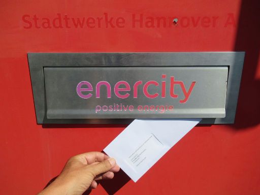 enercity AG, Energieversorger, Hannover, Deutschland, ehemaliger Briefkasten Stadtwerke Hannover AG / enercity AG im Juni 2023