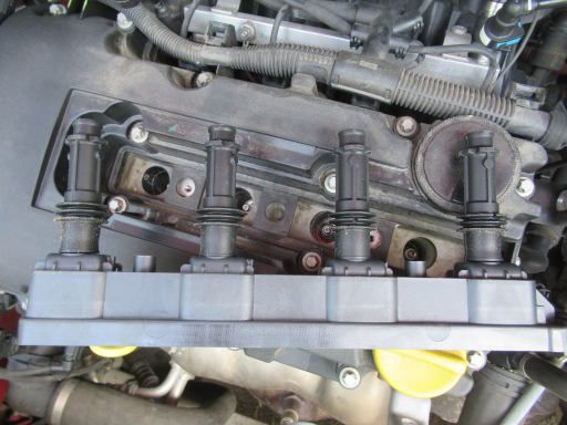 Fair Repair KFZ Technik GmbH, Hannover, Deutschland, Opel Corsa E, Ersatz Z&uuml;ndspule BOSCH von Januar 2014