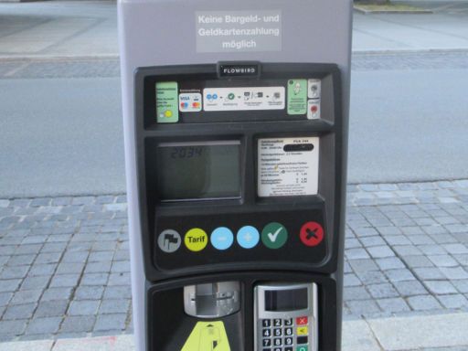 Georgstraße, Hannover, Deutschland, Parkscheinautomat Georgsplatz