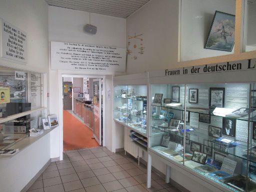 Luftfahrt Museum Hannover-Laatzen, Hannover, Deutschland, Kasse, Information und Andenkenverkauf