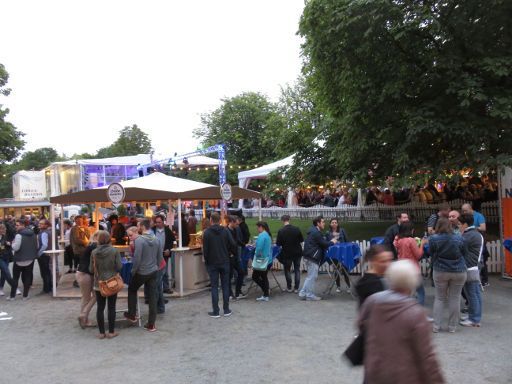 Maschseefest 2016, Hannover, Getränkestände an der Löwenbastion