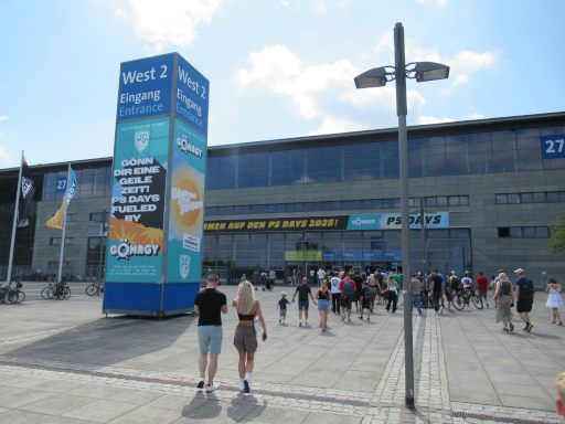 PS Days 2025, Hannover, Deutschland, Eingang Messegel&auml;nde West 2