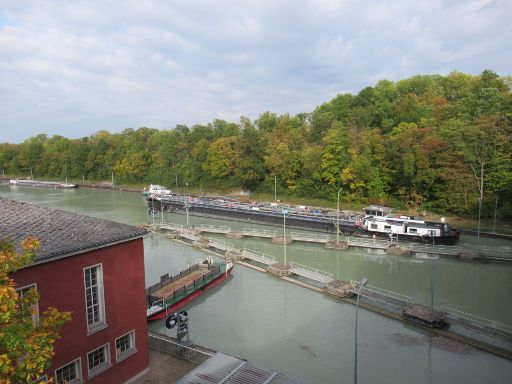 Schleuse Anderten, Hannover, Deutschland, Ausfahrt unterer Mittellandkanal