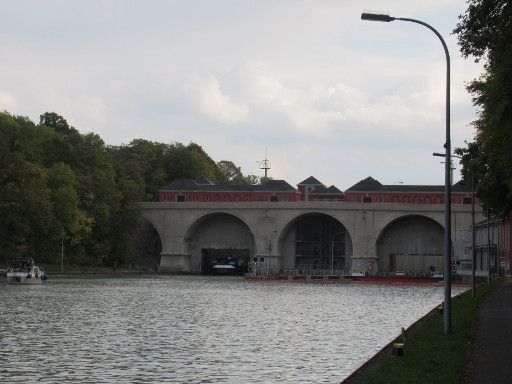 Schleuse Anderten, Hannover, Deutschland, Ansicht am Unterwasser