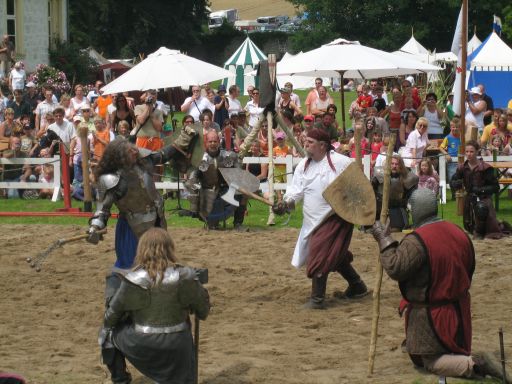 Ritterspiele Schloss Oelber, Baddeckenstedt, Deutschland, Kämpfe der Krieger