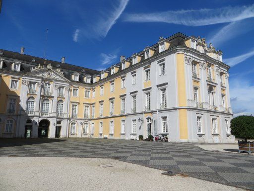 Schlösser Brühl Augustusburg Falkenlust, Brühl, Deutschland, Schloss Augustusburg Außenansicht