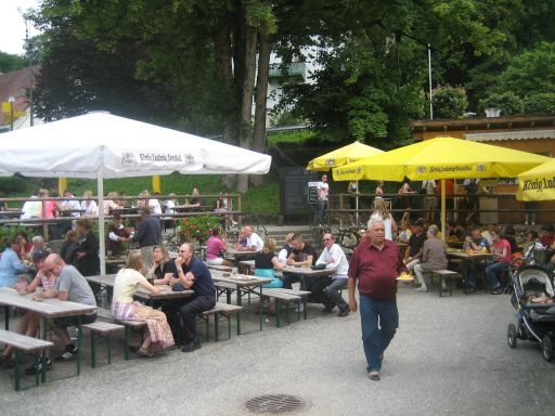 Schloss Neuschwanstein und Hohenschwangau, Hohenschwangau, Deutschland, Bräustüberl Biergarten