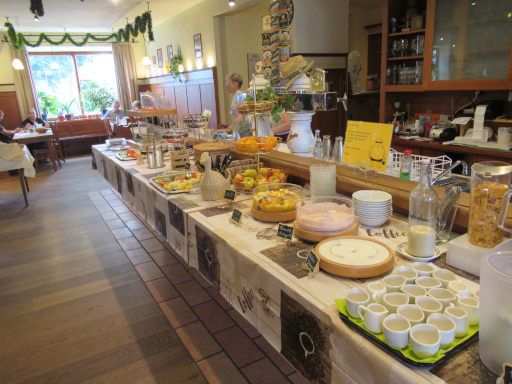 Hotel Unterwirt, Eggstätt, Deutschland, ein Teil vom Frühstücksbuffet