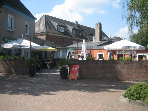 Kevin’s Pub und Pension, Deutschland, Biergarten und Heuhotel