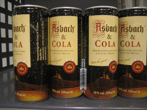 Asbach(R), Rüdesheim am Rhein, Deutschland, Asbach® & Cola im Supermarkt