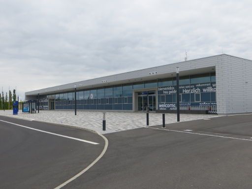 Kassel, Deutschland, Flughafen KSF Airport, Terminal Abflug und Ankunft