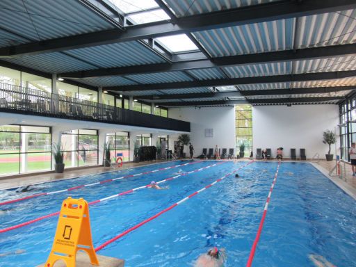 sailfish Swim Tour 2026, K&ouml;ln, Deutschland, Schwimmbecken mit f&uuml;nf 25 m Bahnen