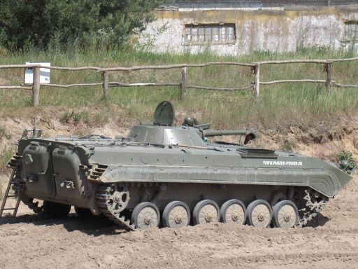 Panzer Power, Mahlwinkel, Deutschland, Schützenpanzer BMP-1