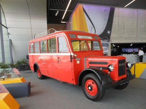 MAN Truck & Bus, Forum und Werkführung, München, Deutschland, Oldtimer, historischer Bus