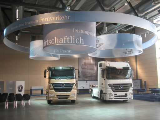 Mercedes–Benz Daimler LKW Werk Wörth, aktuelle Axor und Actros Modelle im Branchen Informations Center