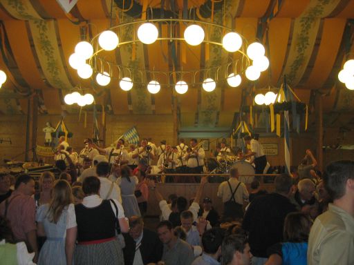 München, Deutschland, Oktoberfest 2008, Bräurosl Pschorr Festhalle