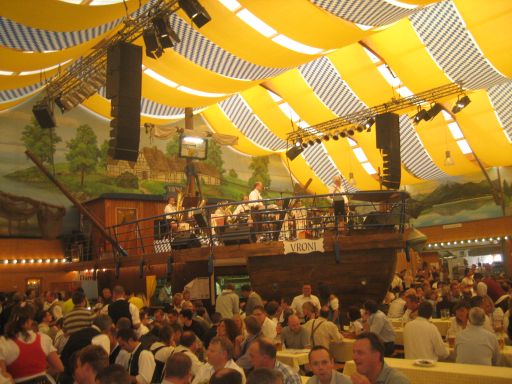 München, Deutschland, Oktoberfest 2009, Fischer Vroni am späten Nachmittag