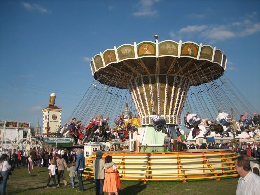 München, Deutschland, Oktoberfest 2011, Oide Wiesn Karussell