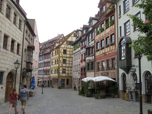 Altstadtführung, Nürnberg, Deutschland, Fachwerkhäuser in einer Fußgängerzone